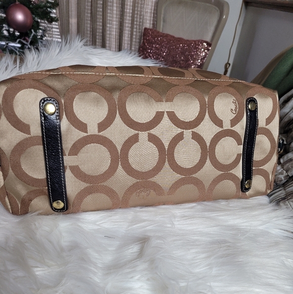 Coach Satchel purse - Picture 5 of 7